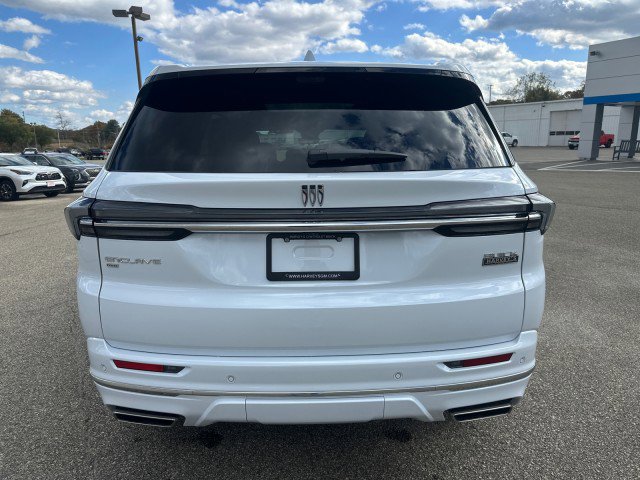 New 2026 Buick Enclave Avenir image 6