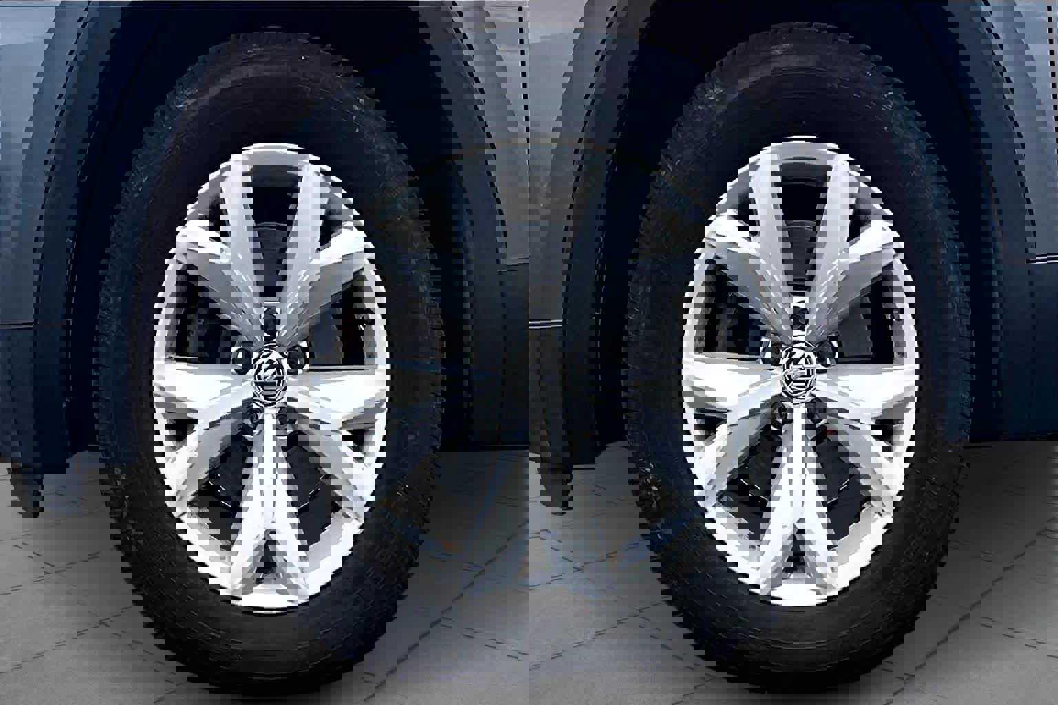 Used 2018 Volkswagen Atlas SE image 10