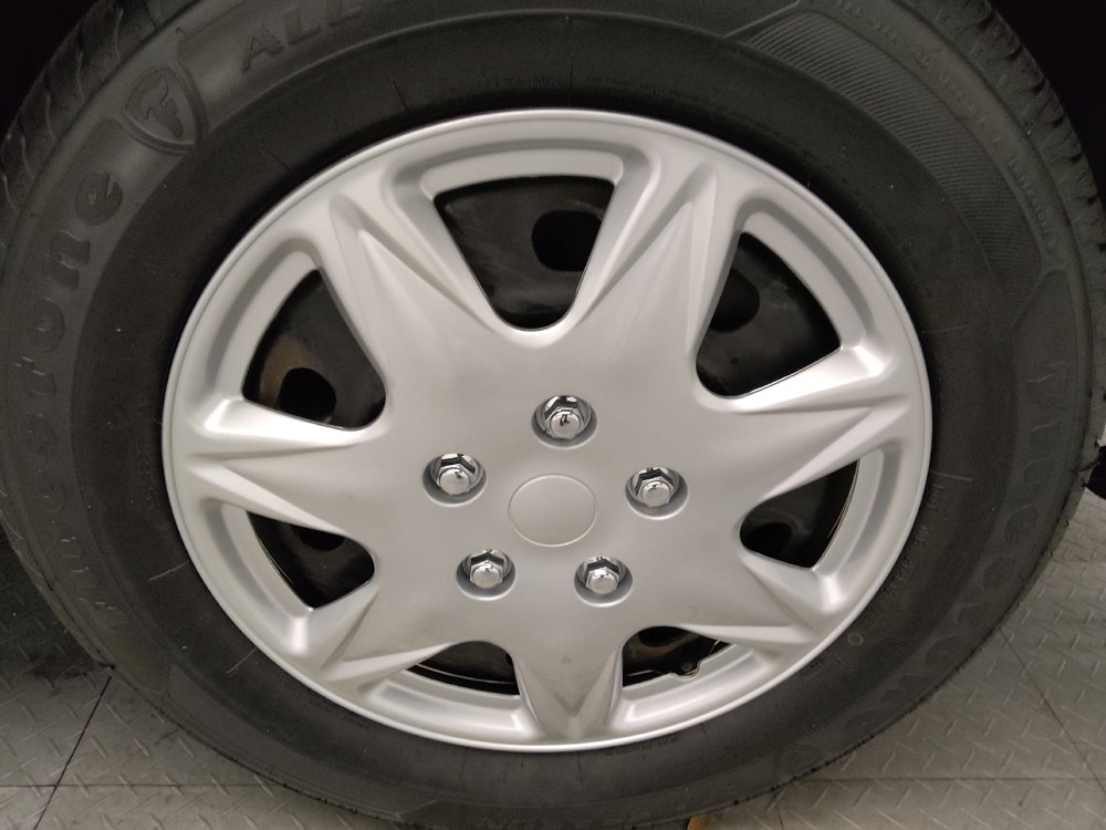 Used 2015 Dodge Grand Caravan American Value Package image 31