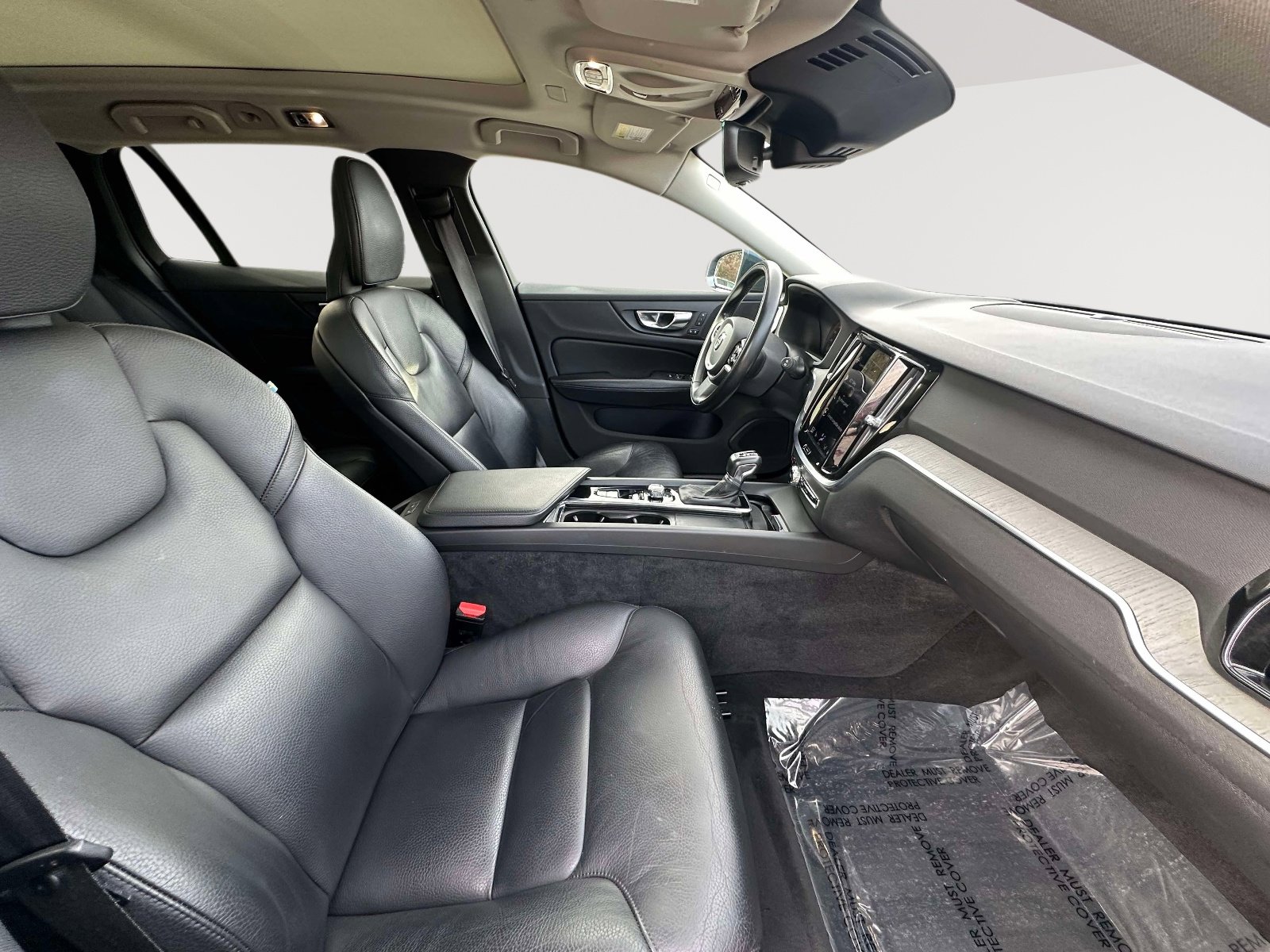 Used 2021 Volvo V60 T5 Cross Country w/ Advanced Package image 28