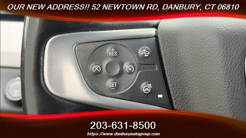 Used 2019 GMC Yukon XL SLT AWD/4WD image 17