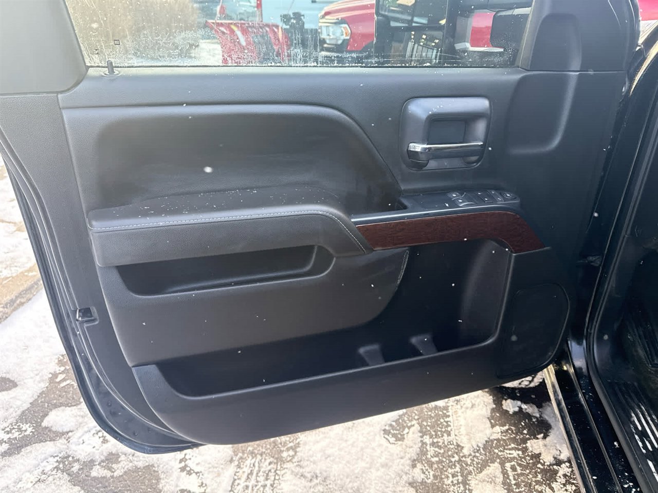 Used 2017 GMC Sierra 3500 SLE w/ SLE Preferred Package image 15