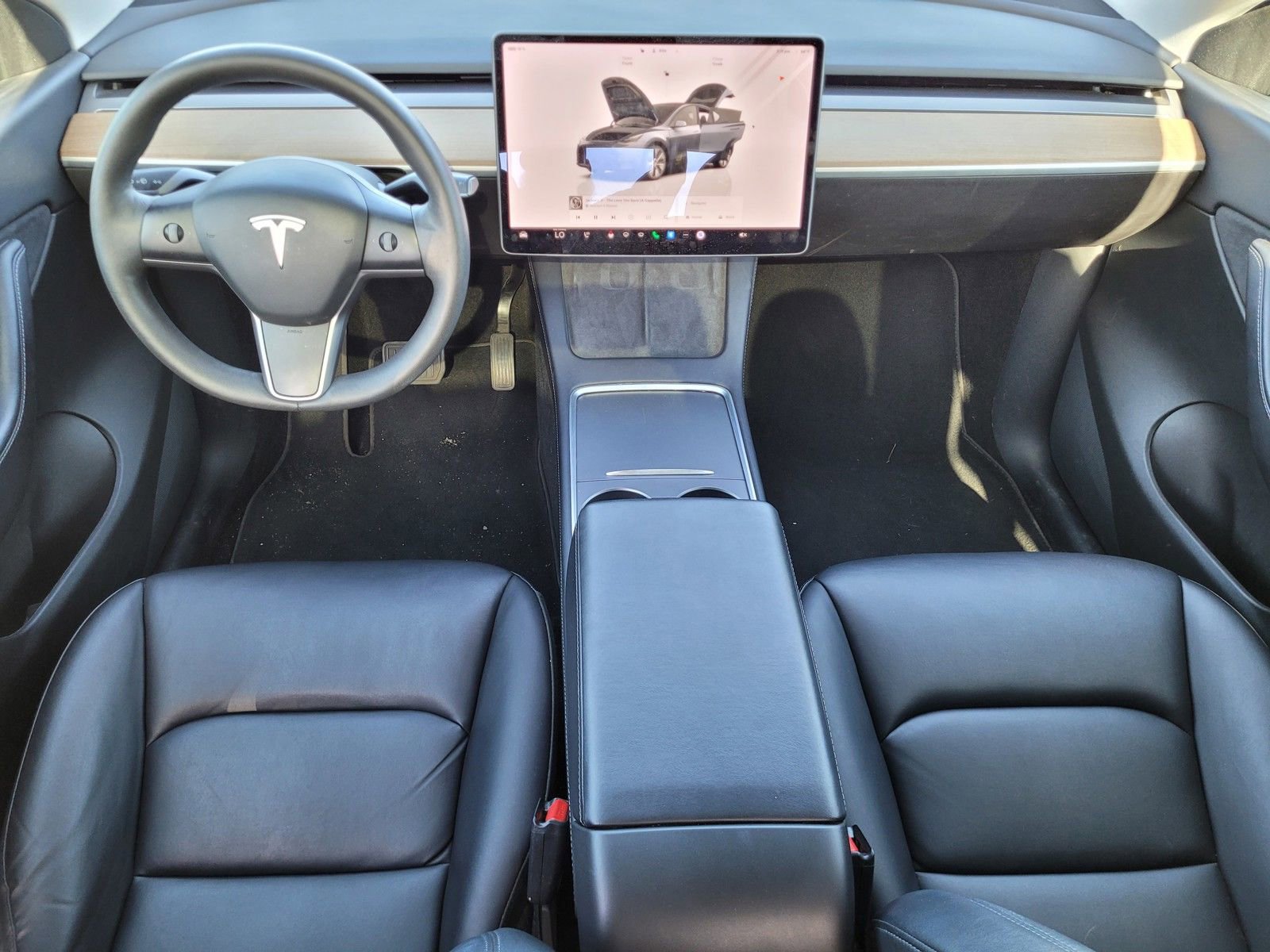 Used 2022 Tesla Model Y Long Range AWD/4WD image 17