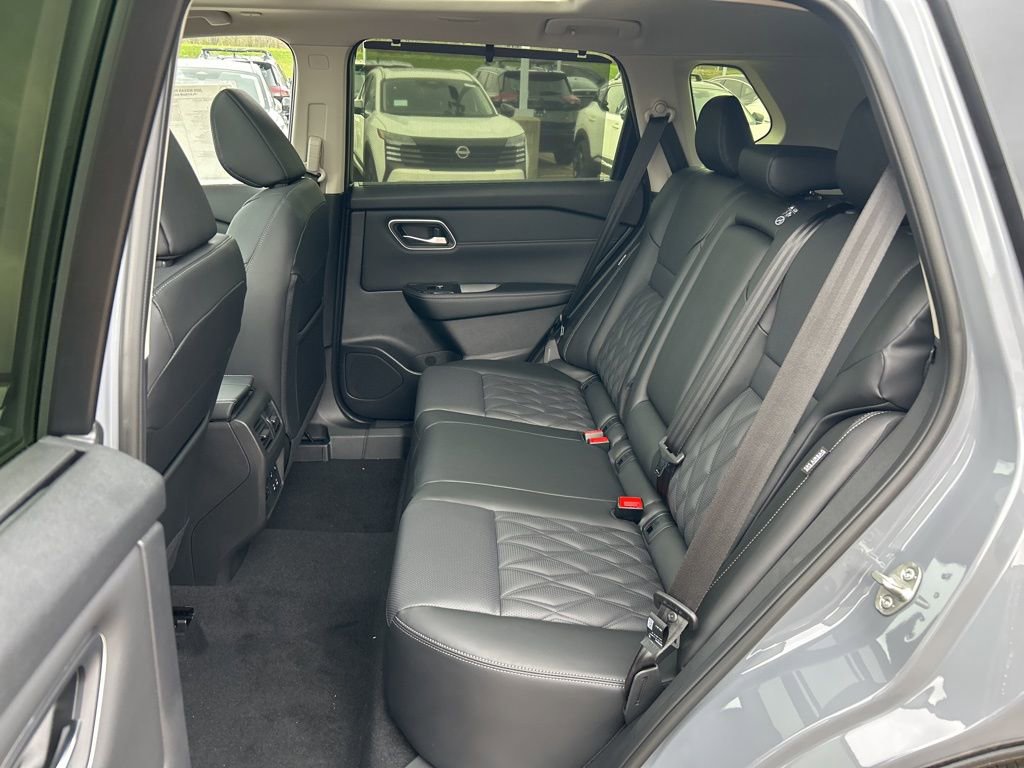 New 2026 Nissan Rogue Platinum w/ Platinum Premium Package image 22