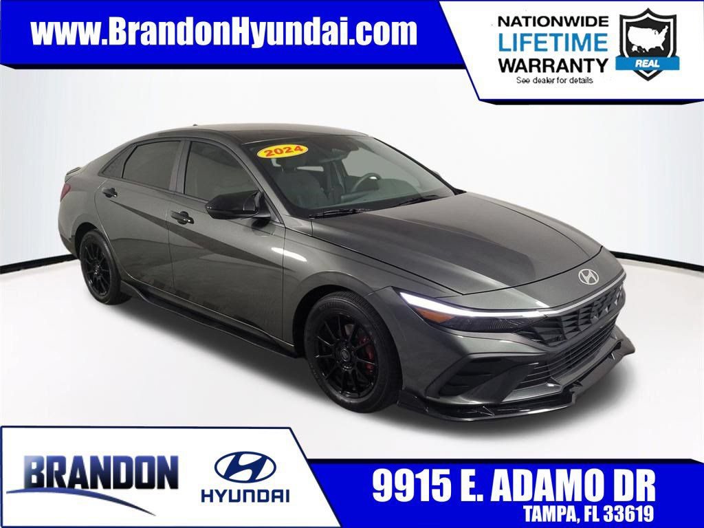 Used 2024 Hyundai Elantra SEL FWD image 1