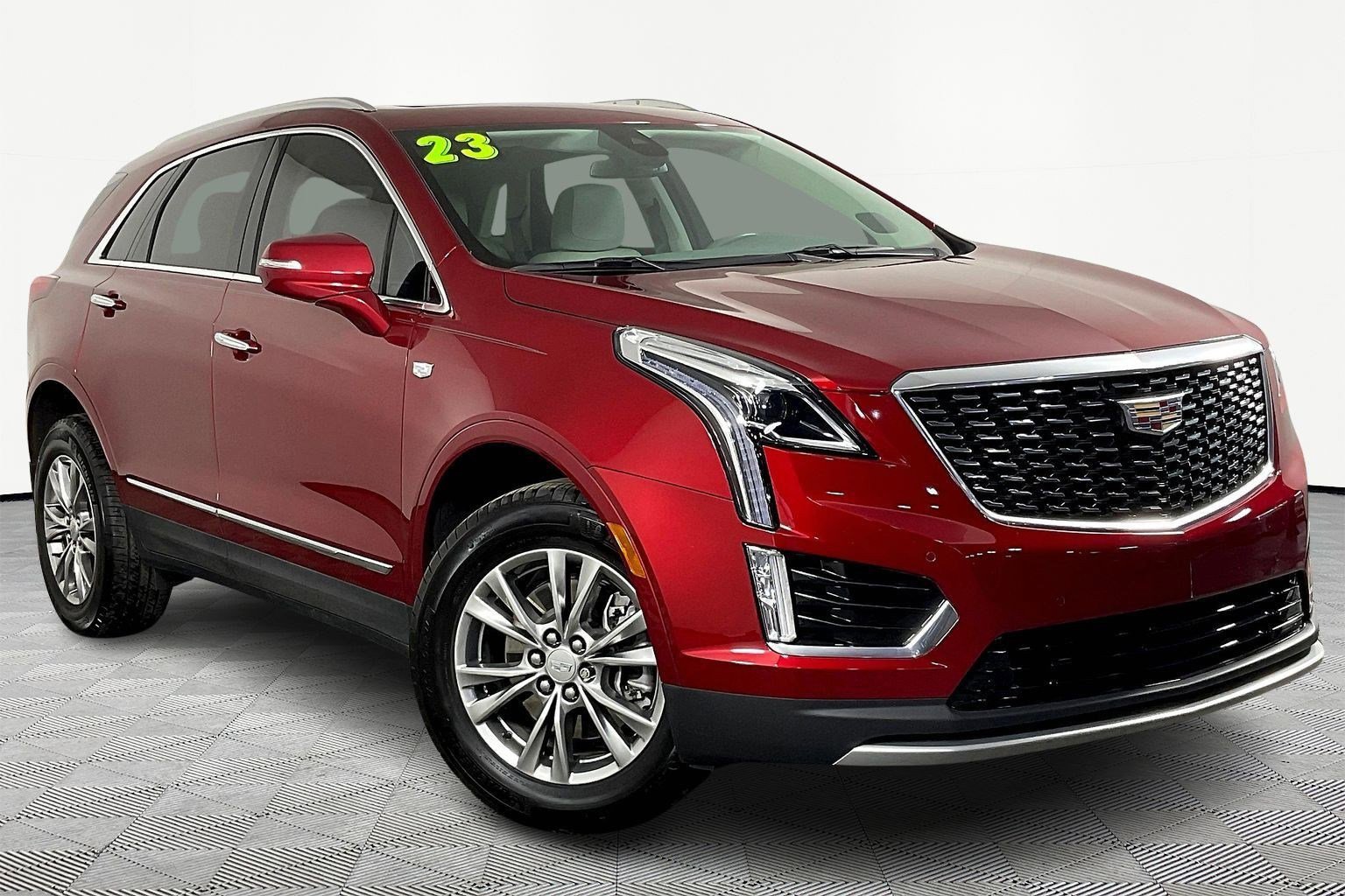 Certified 2023 Cadillac XT5 Premium Luxury image 3