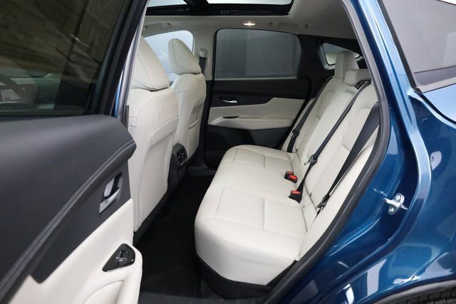 Used 2025 Nissan Murano SL w/ Cargo Package image 29