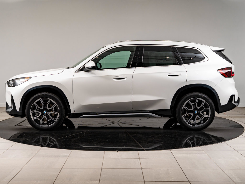 New 2026 BMW X1 xDrive28i w/ Technology Package AWD/4WD image 5