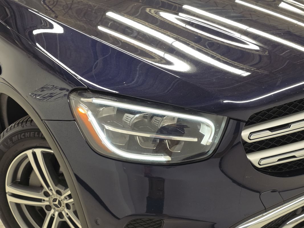 Used 2021 Mercedes-Benz GLC 300 4MATIC image 40