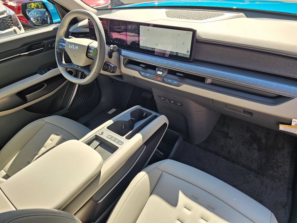 New 2026 Kia EV9 Wind AWD/4WD image 32