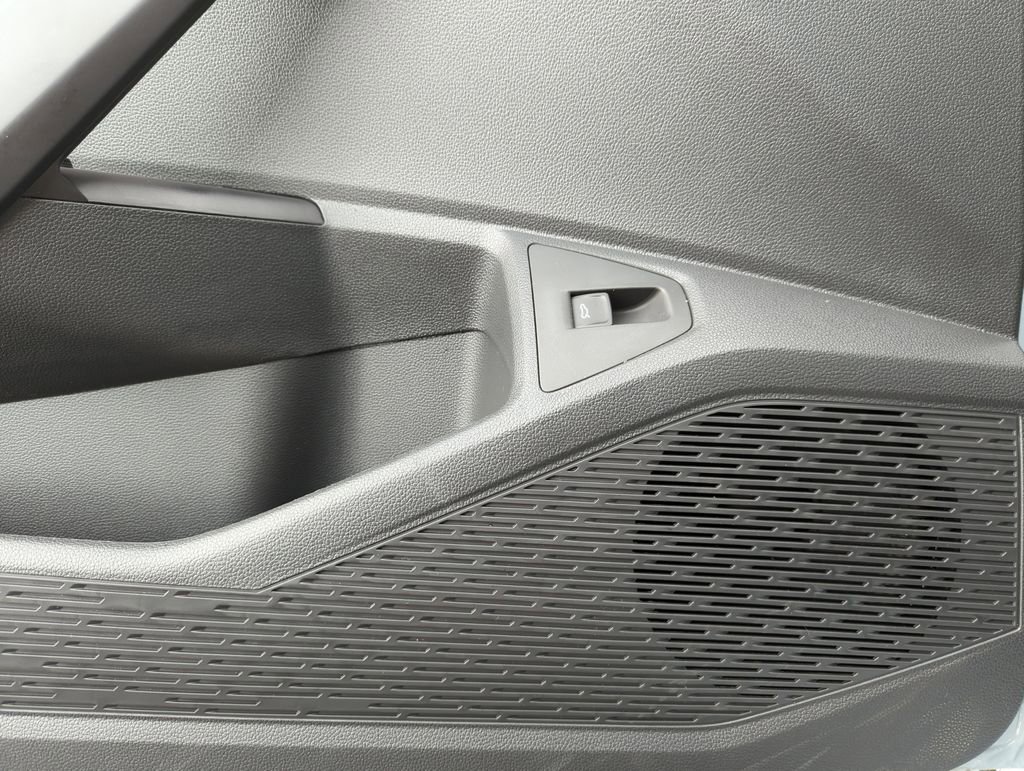 New 2026 Volkswagen Jetta SEL image 27