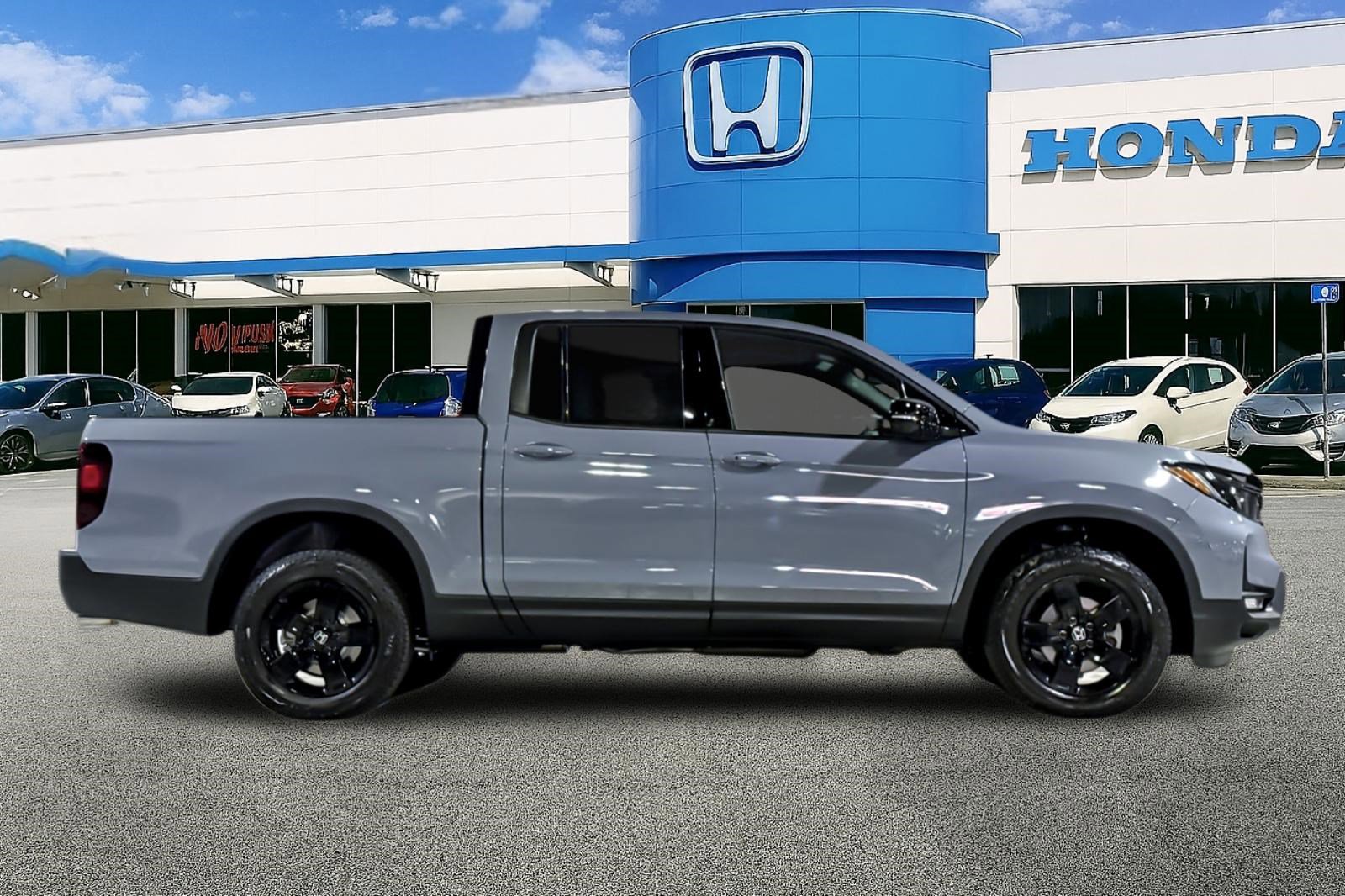 New 2026 Honda Ridgeline Black Edition image 7