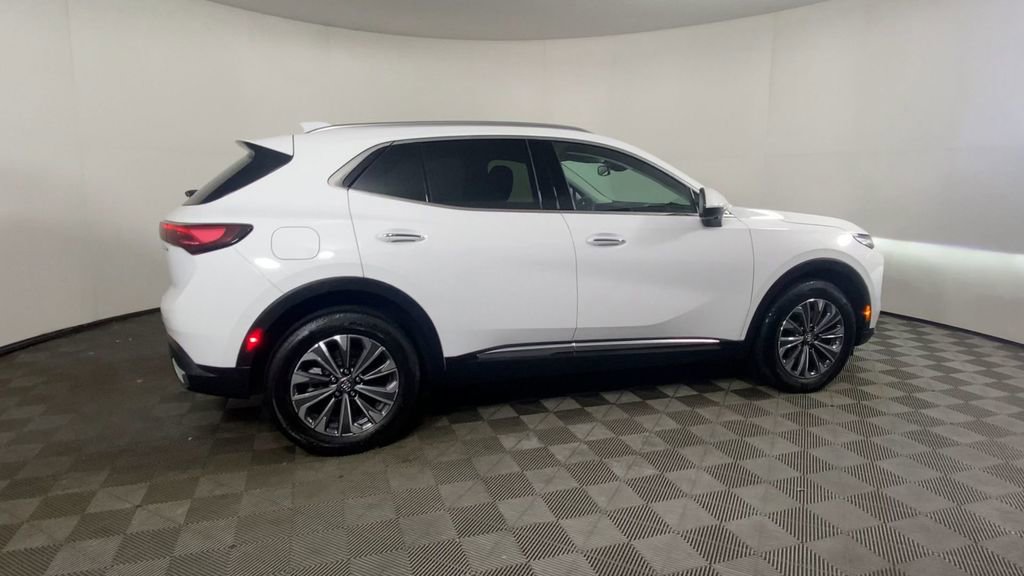 Certified 2025 Buick Envision Preferred image 11
