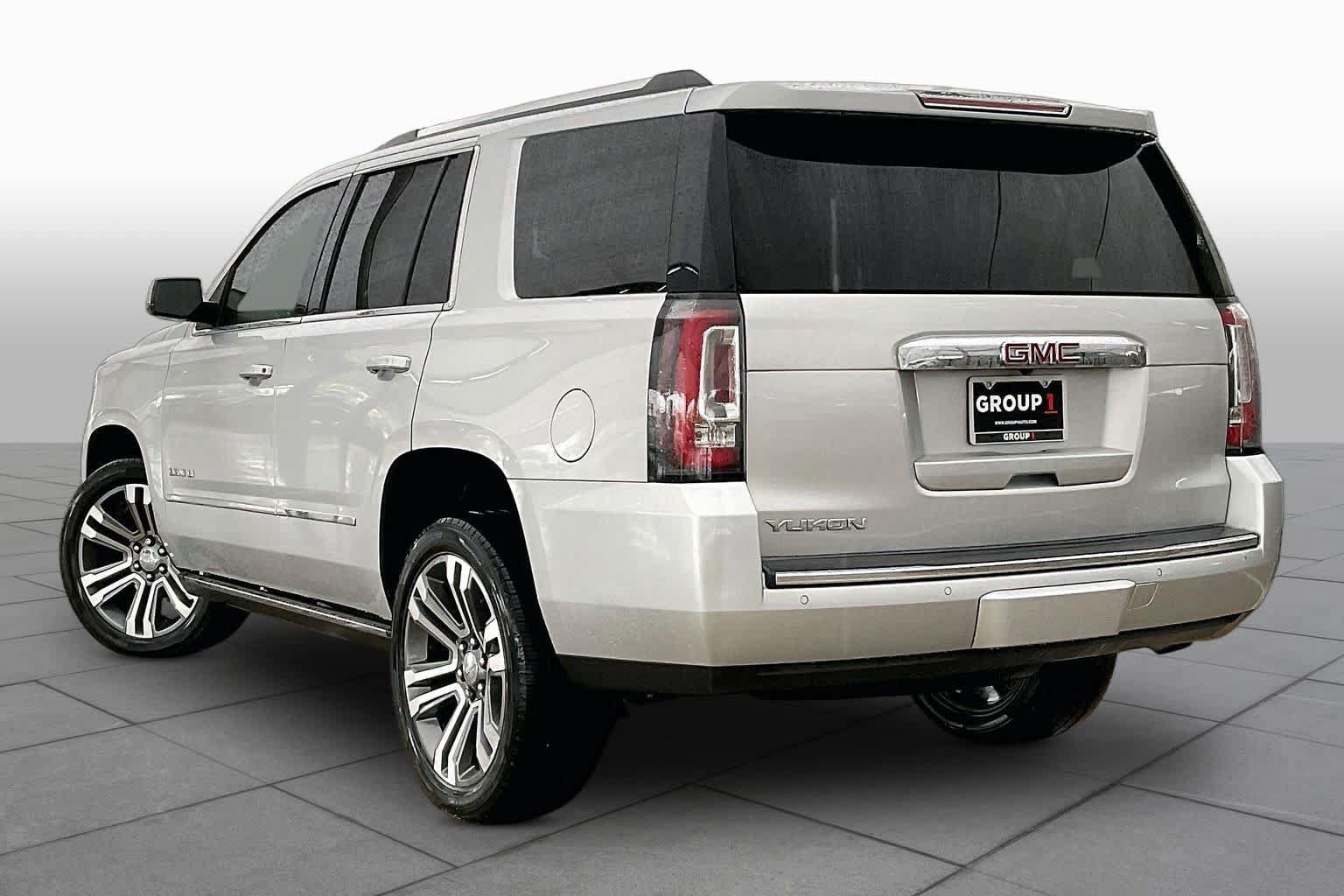 Used 2020 GMC Yukon Denali w/ Denali Ultimate Package RWD image 13