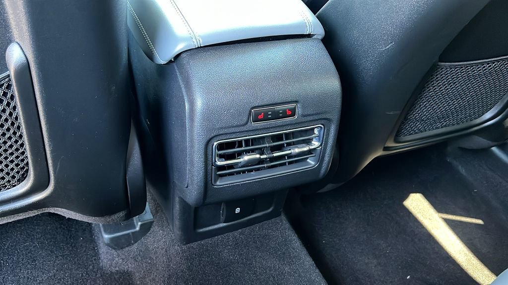 Certified 2022 Lincoln Corsair FWD w/ Equipment Group 101A image 10