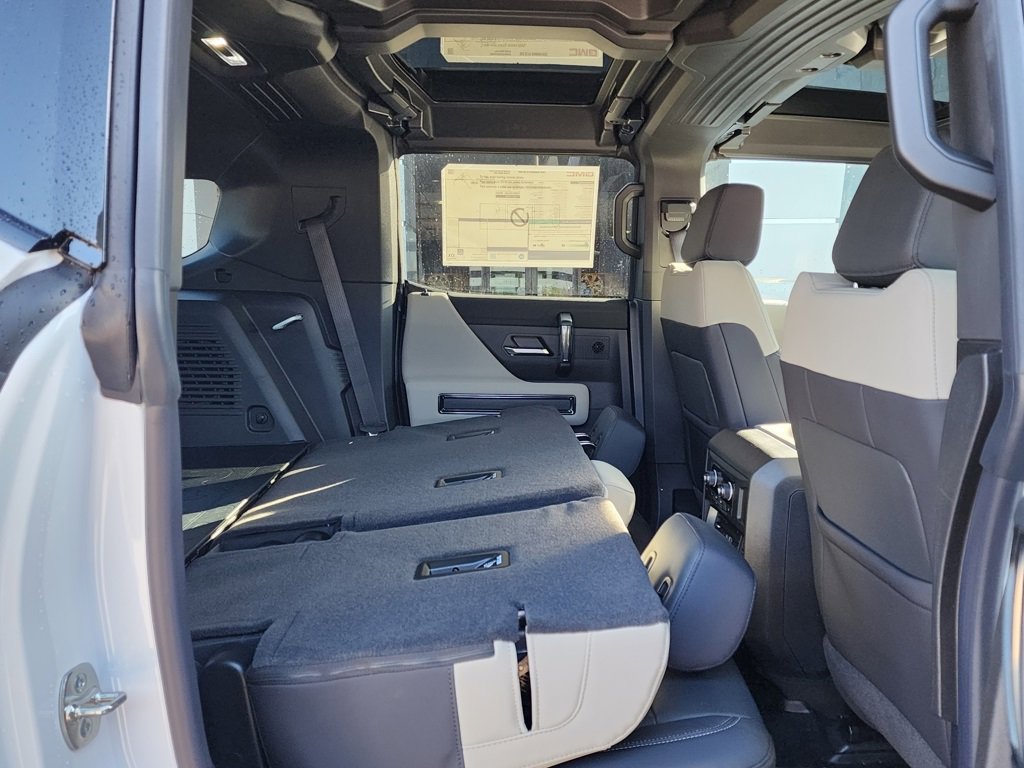 New 2026 GMC Hummer EV SUV image 53