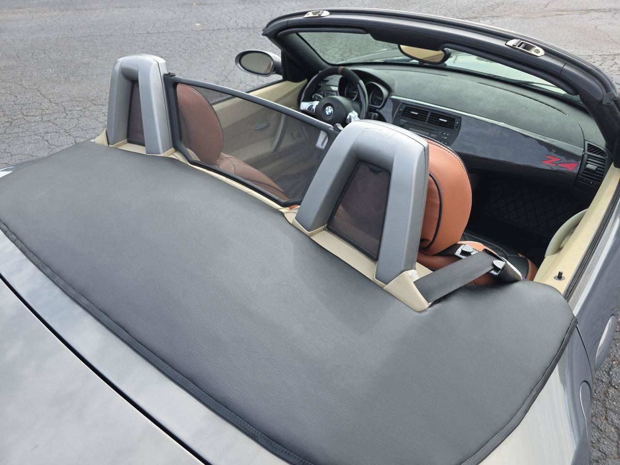 Used 2008 BMW Z4 3.0i RWD image 7
