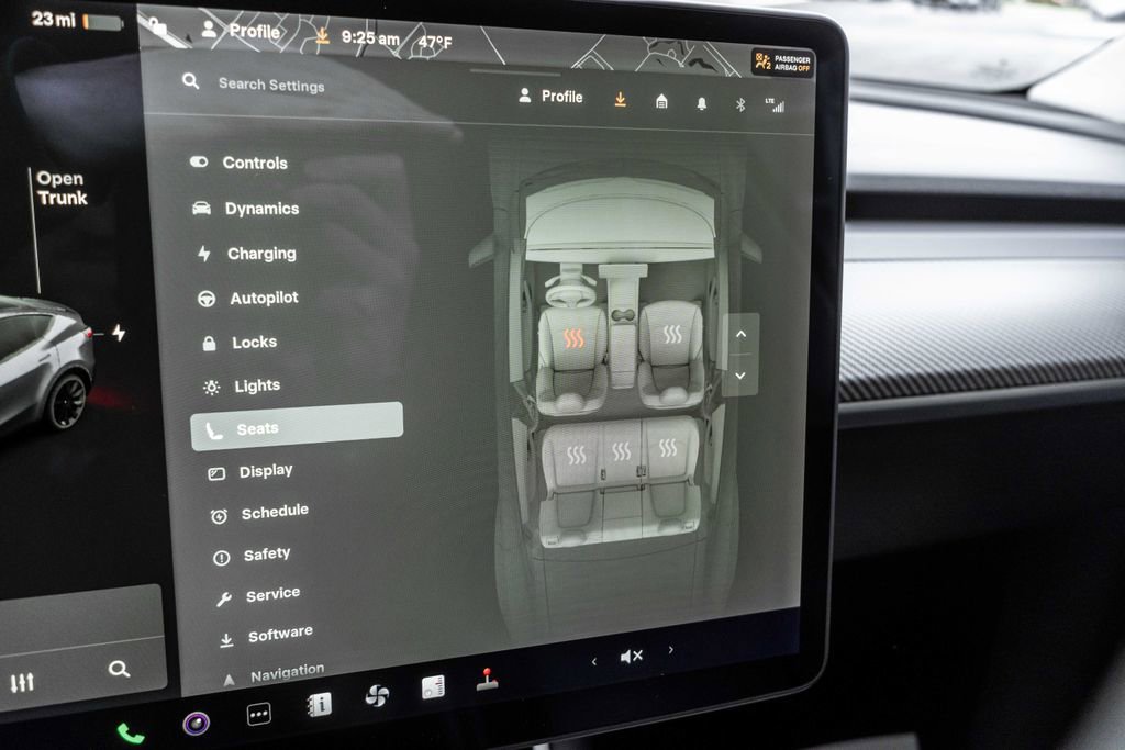 Used 2020 Tesla Model Y Long Range image 18