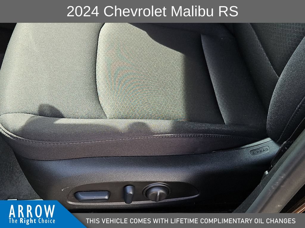 Used 2024 Chevrolet Malibu RS FWD image 23