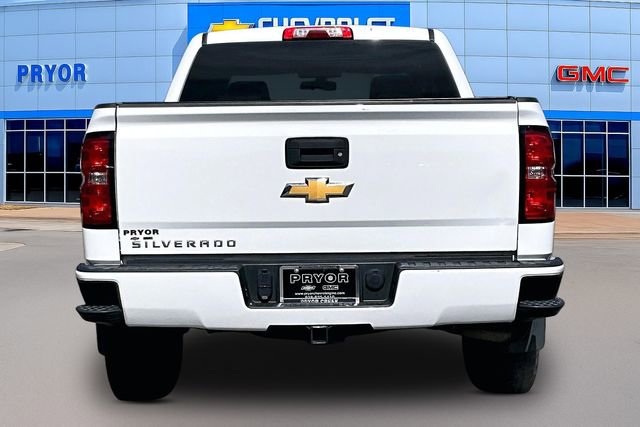 Used 2018 Chevrolet Silverado 1500 Custom w/ Custom Value Package image 6