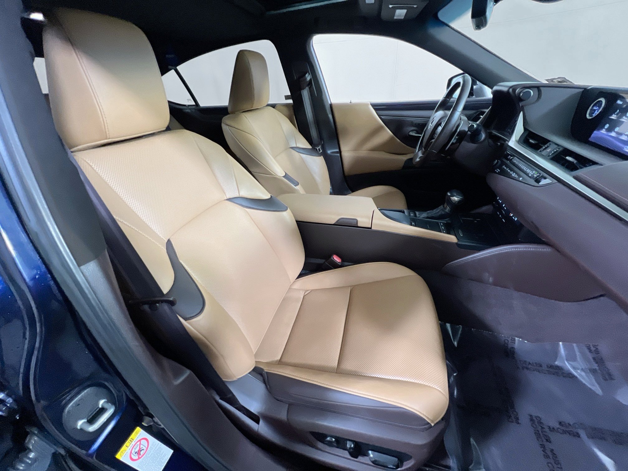 Used 2019 Lexus ES 350 w/ Premium Package image 27