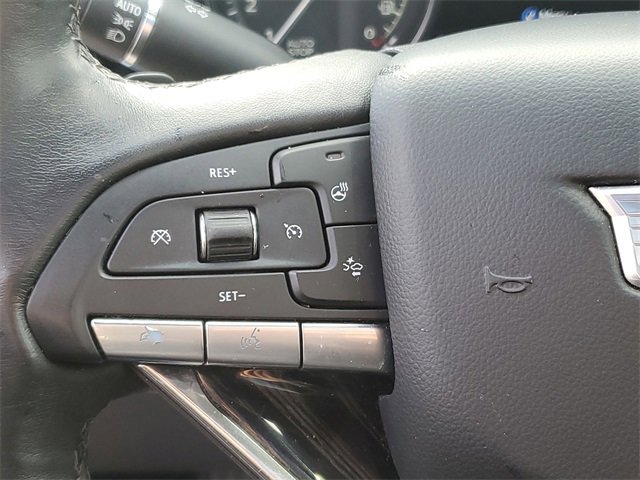 Used 2022 Cadillac XT6 Premium Luxury w/ Technology Package image 11