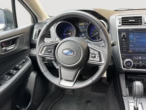 Used 2019 Subaru Legacy 2.5i Premium AWD/4WD image 12