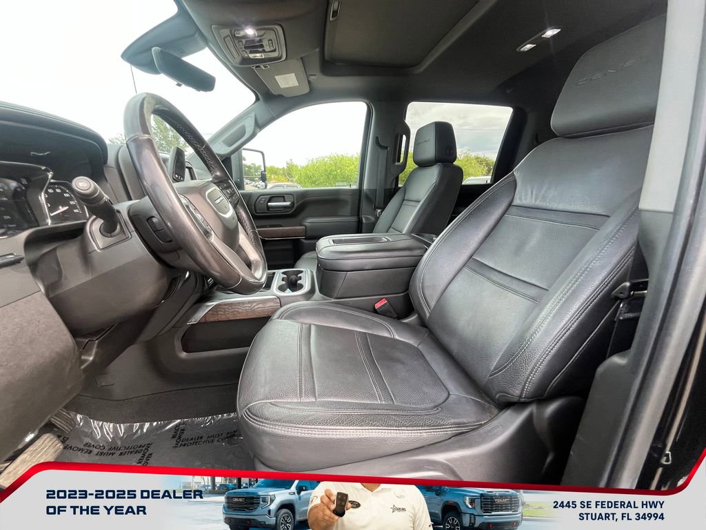 Used 2021 GMC Sierra 3500 Denali w/ Denali Ultimate Package image 10
