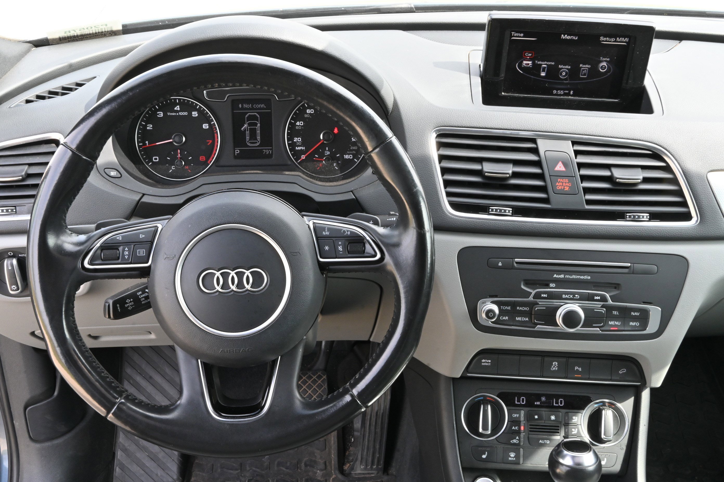 Used 2018 Audi Q3 2.0T Premium w/ Convenience Package image 15