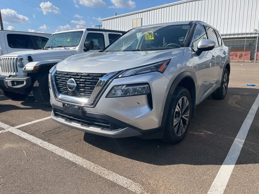 Used 2021 Nissan Rogue SV AWD/4WD image 2