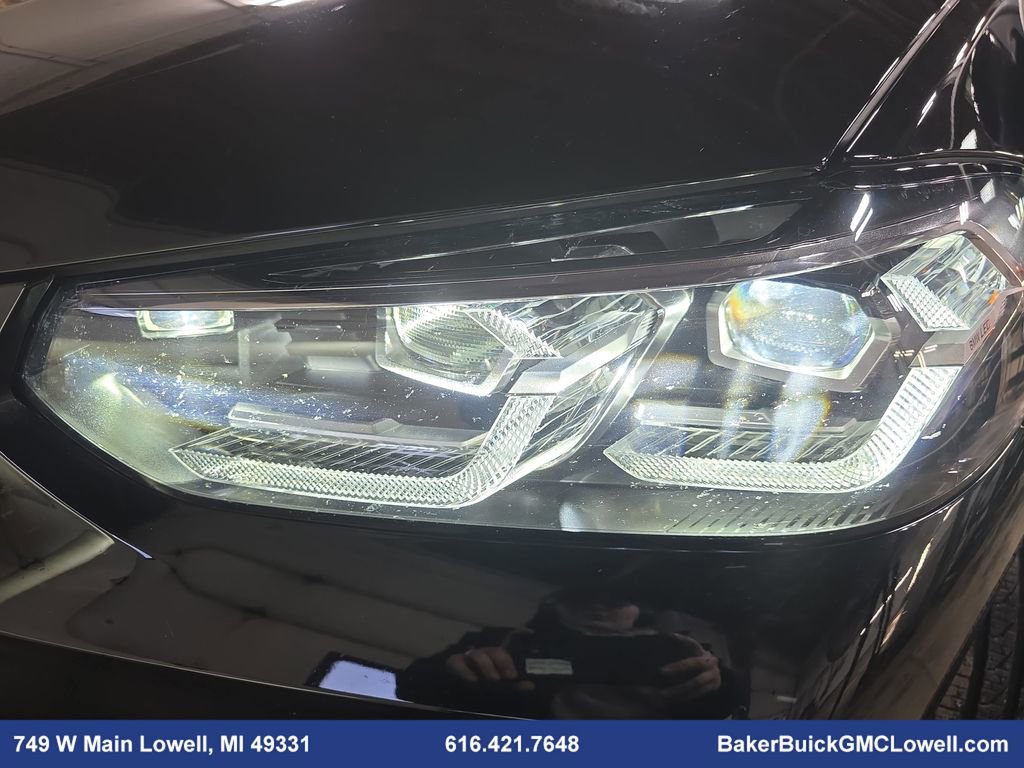 Used 2025 BMW X4 xDrive30i image 33