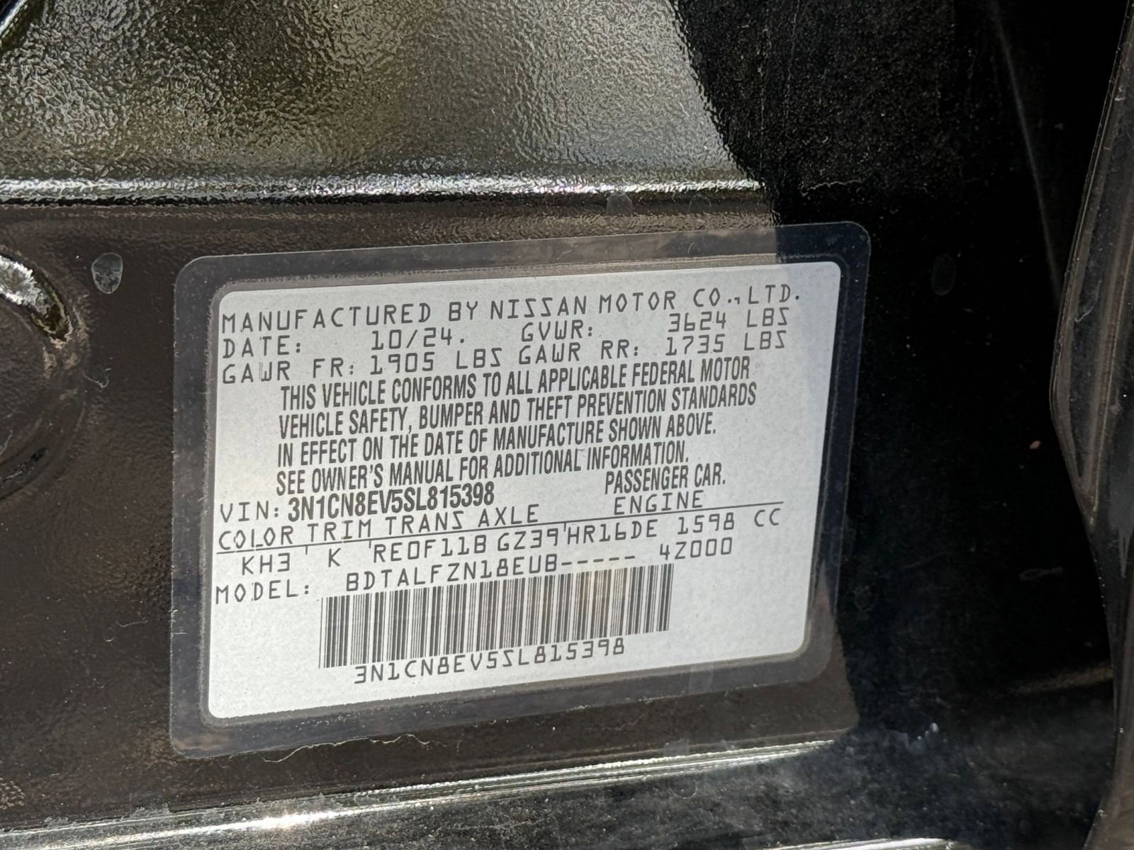 Used 2025 Nissan Versa SV FWD image 23