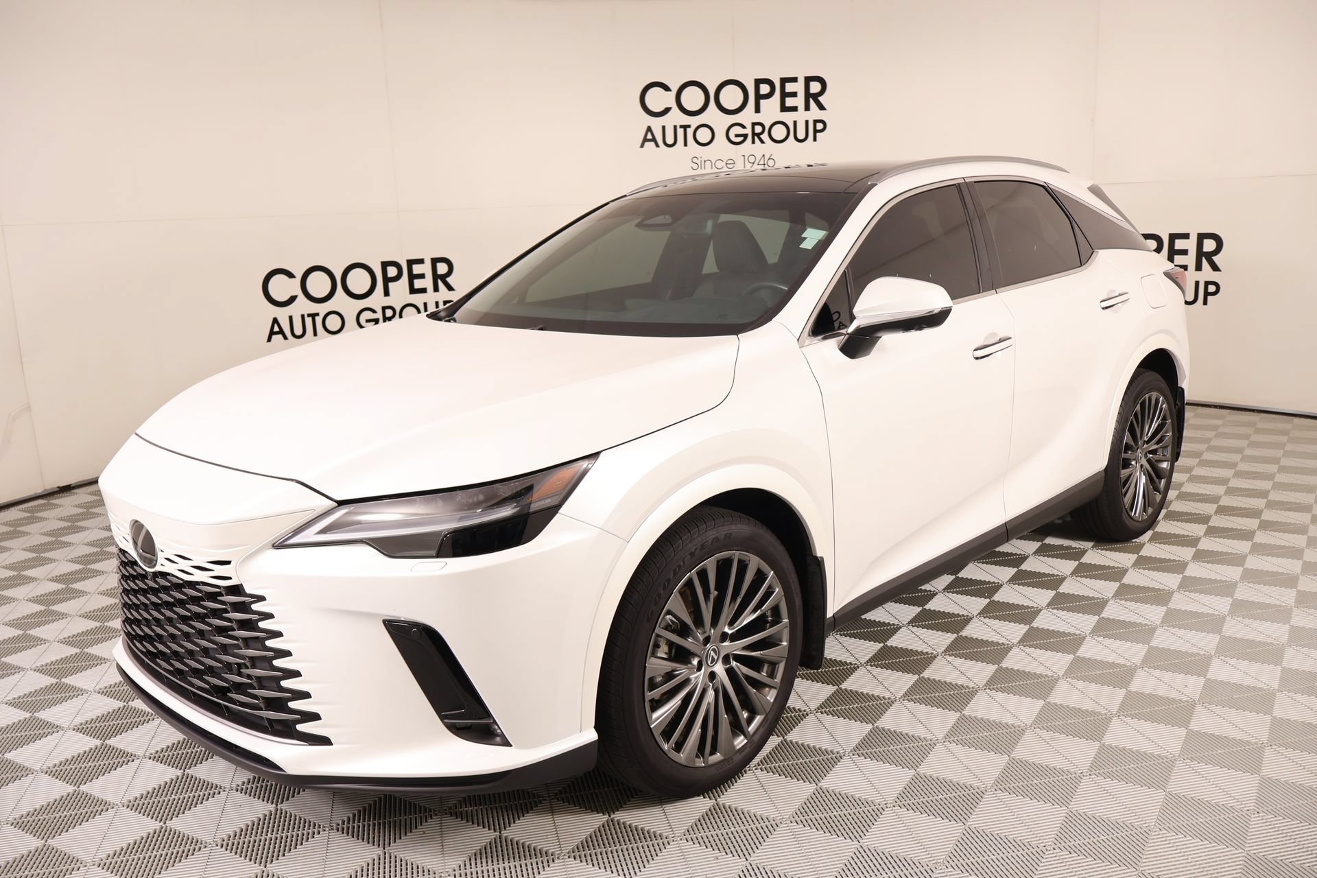 Used 2024 Lexus RX 350 w/ Convenience Package AWD/4WD image 10
