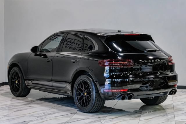 Used 2017 Porsche Macan GTS w/ Premium Package Plus AWD/4WD image 12