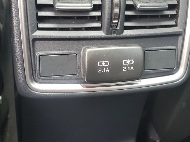 Certified 2023 Subaru Forester Limited AWD/4WD image 11