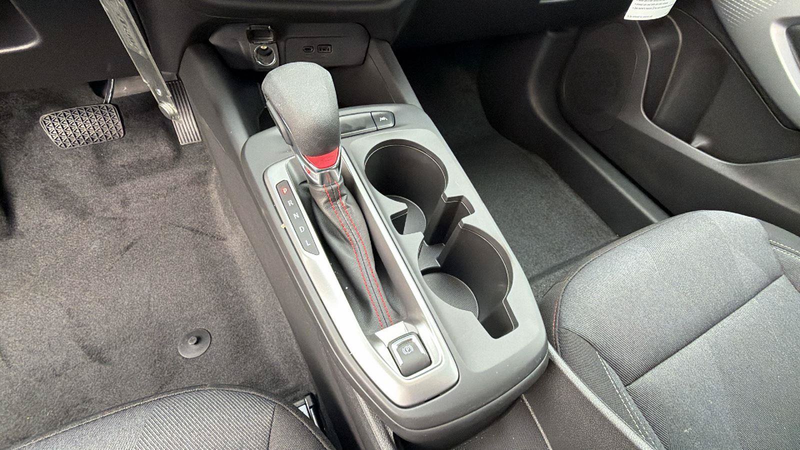 New 2026 Chevrolet Trax RS w/ Sunroof Package FWD image 26