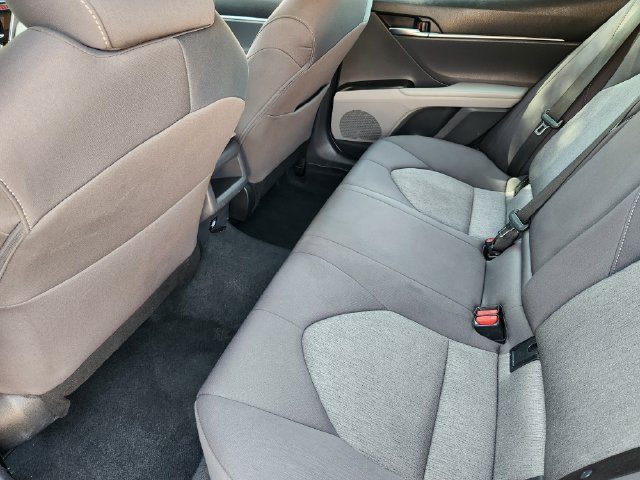 Used 2024 Toyota Camry LE FWD image 30