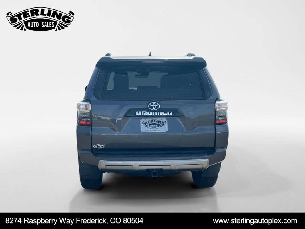 Used 2022 Toyota 4Runner TRD Off-Road Premium AWD/4WD image 4