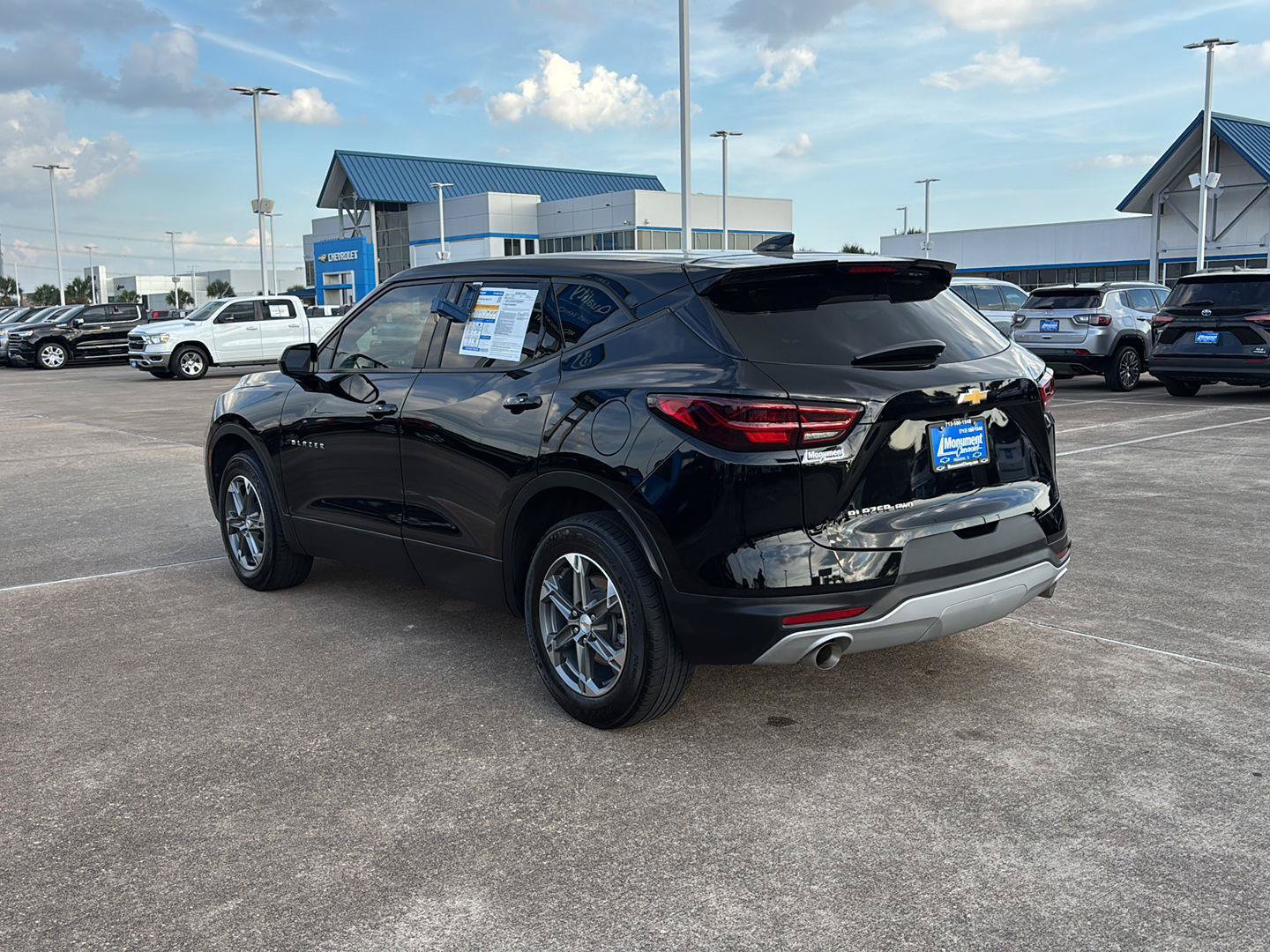 Used 2023 Chevrolet Blazer LT w/ LPO, Cargo Package AWD/4WD image 19