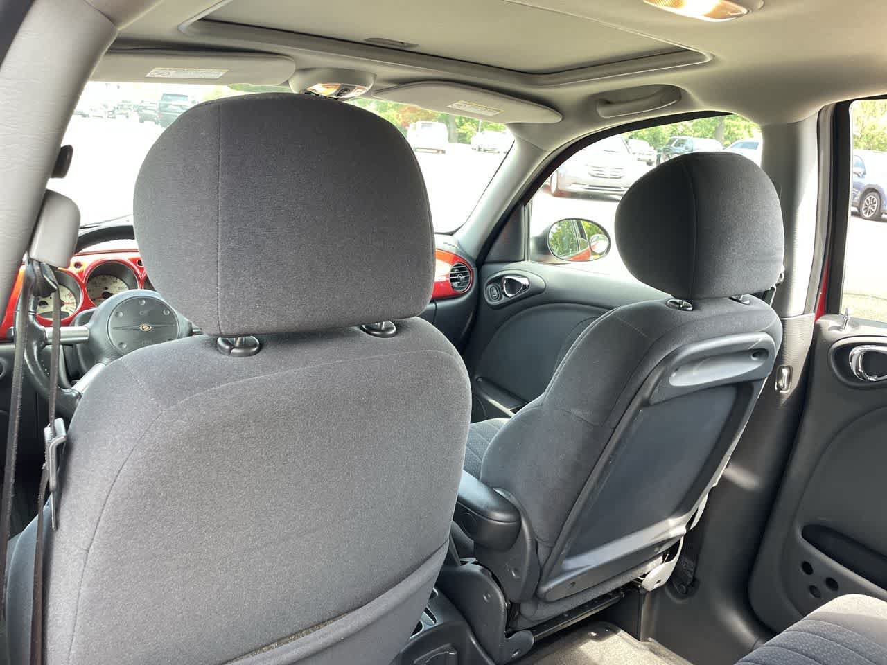 Used 2004 Chrysler PT Cruiser Touring w/ Chrome Accents Group FWD image 19