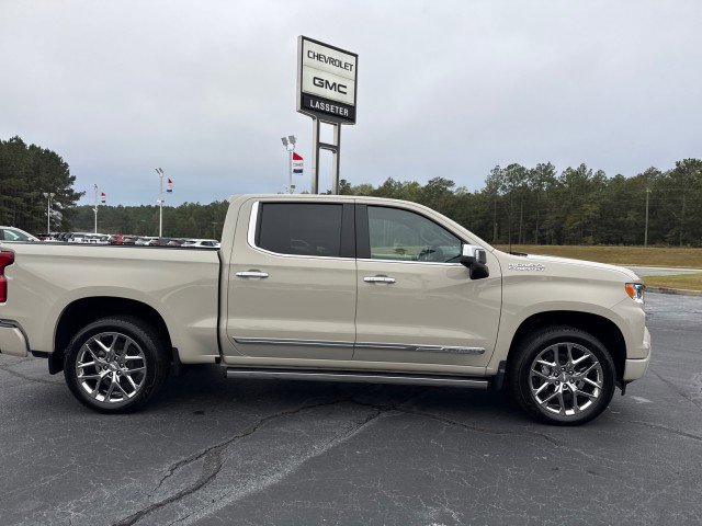 New 2026 Chevrolet Silverado 1500 High Country image 2