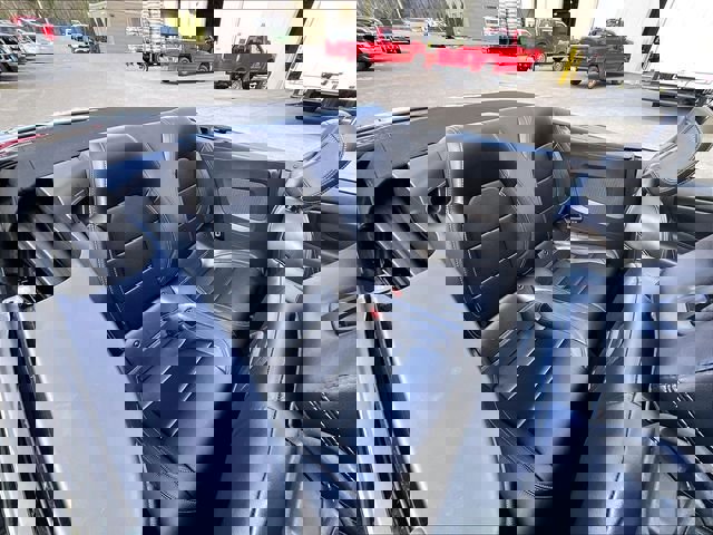 Used 2025 Ford Mustang Premium RWD image 22