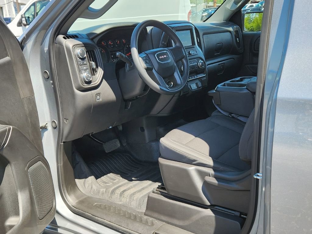 Used 2025 GMC Sierra 1500 Pro w/ Pro Value Package AWD/4WD image 8