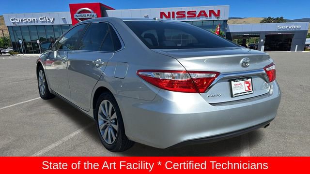 Used 2016 Toyota Camry XLE w/ Moonroof Package FWD image 5