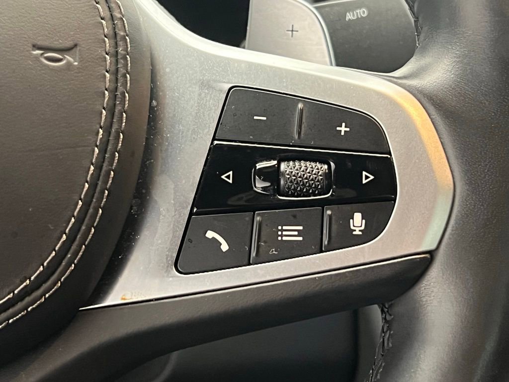 Used 2019 BMW M850i xDrive Coupe w/ Comfort Seating Package image 17