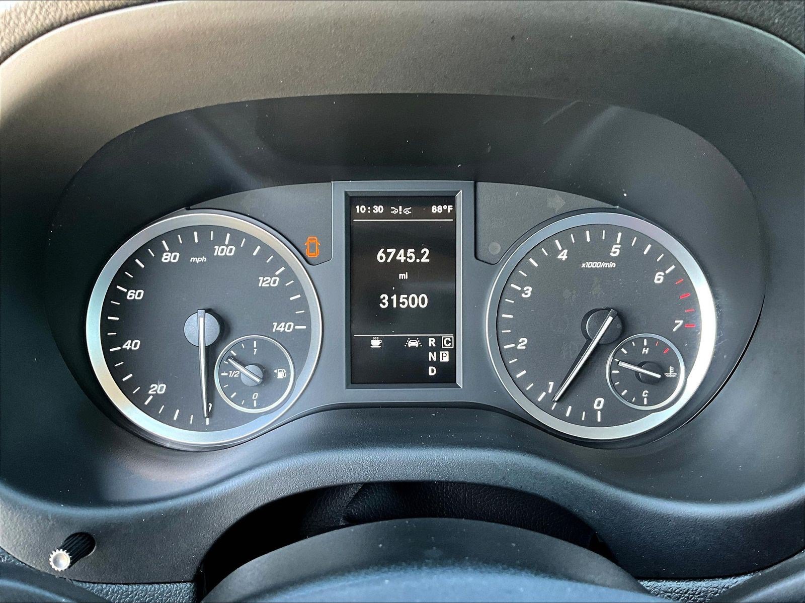 Used 2023 Mercedes-Benz Metris Passenger image 12