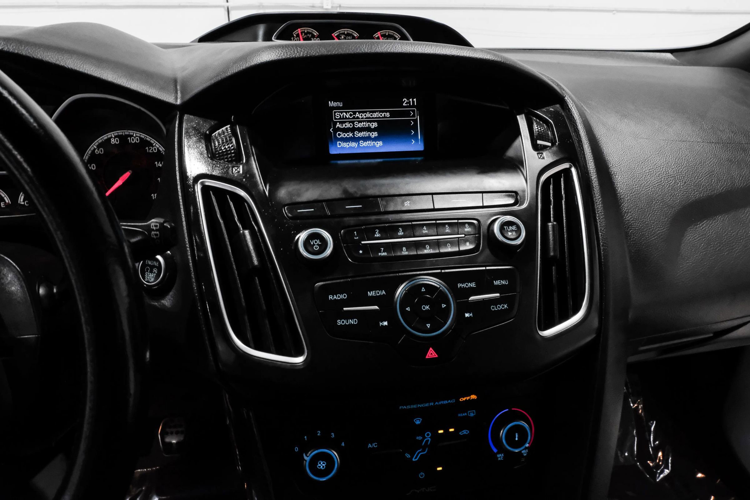 Used 2018 Ford Focus ST image 27