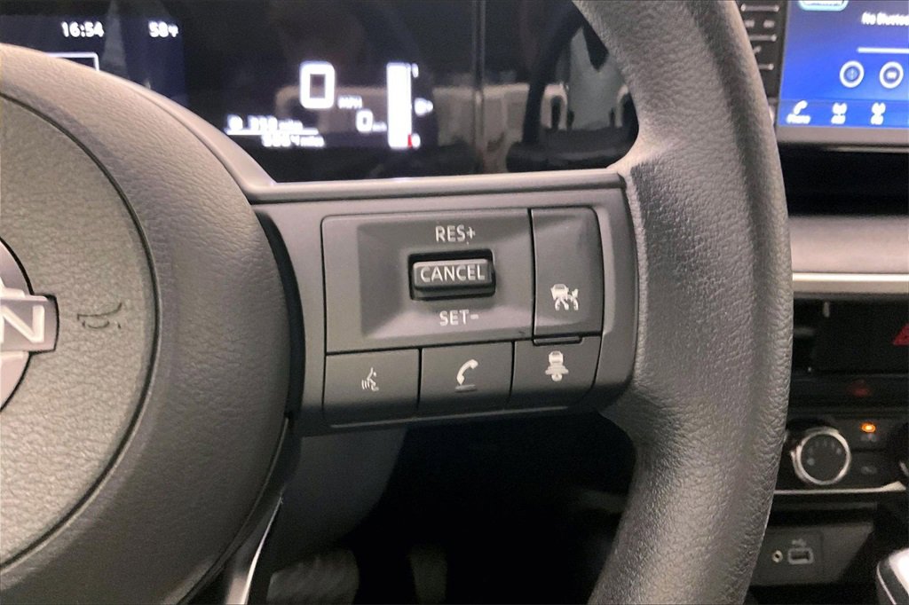 Certified 2025 Nissan Kicks S image 19