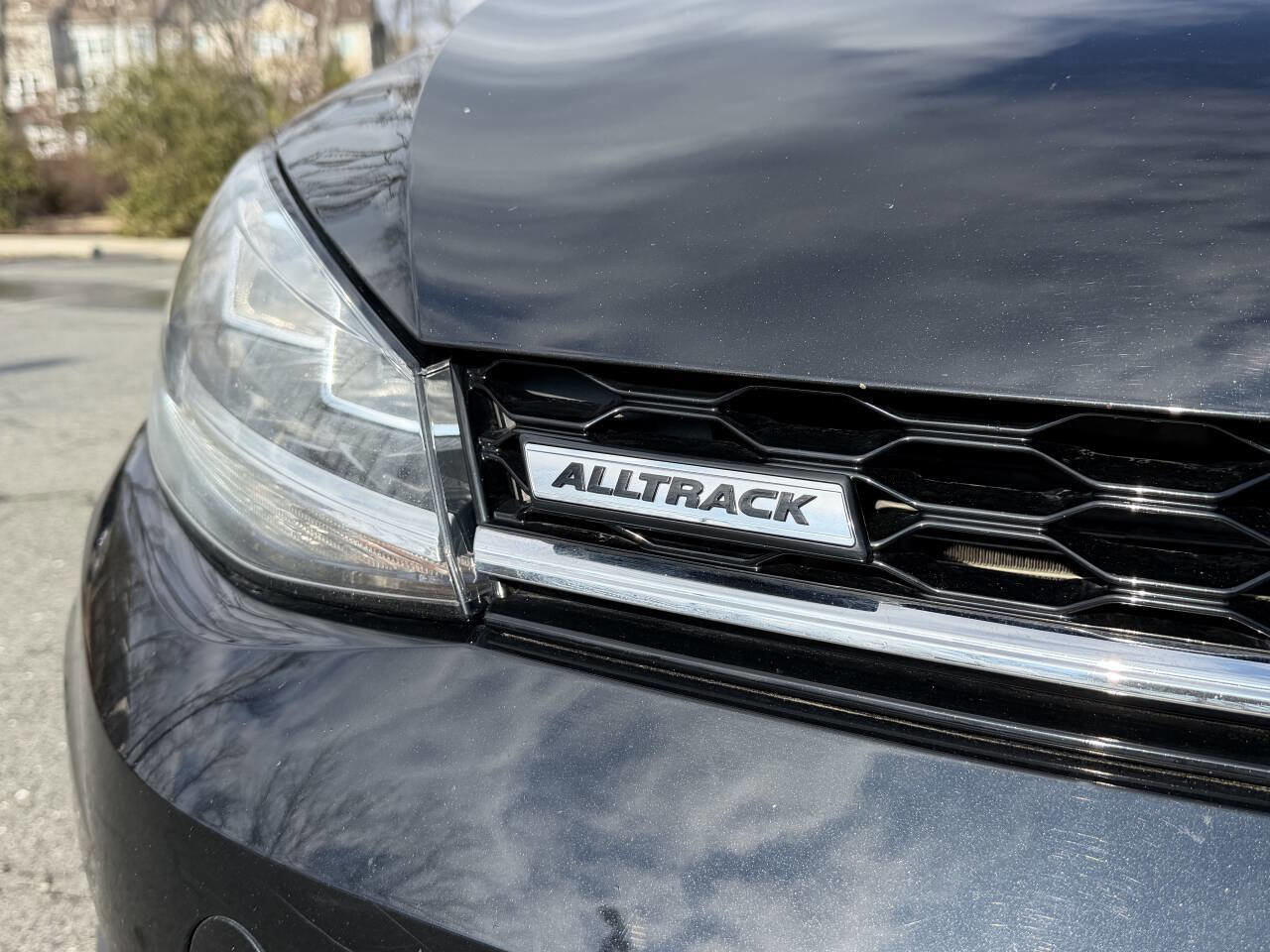 Used 2019 Volkswagen Golf Alltrack S image 10