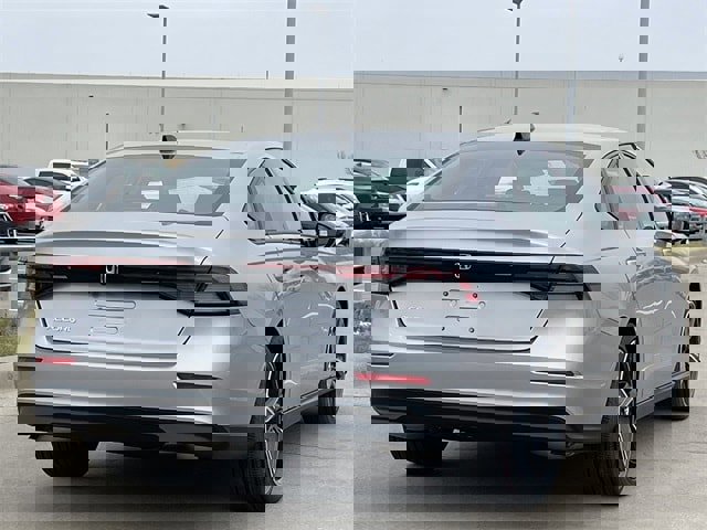 New 2026 Honda Accord SE image 4